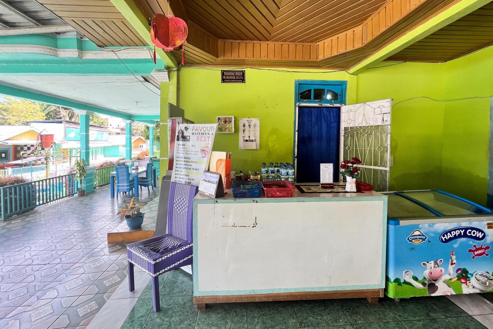 Reddoorz At Villa Waterfun Favour Pagar Alam Pagaralam Exterior foto